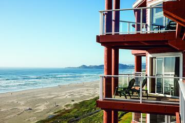 Hallmark Resort Newport