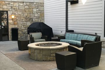 Property Grounds 42 of 42