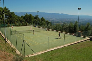 Tennis court