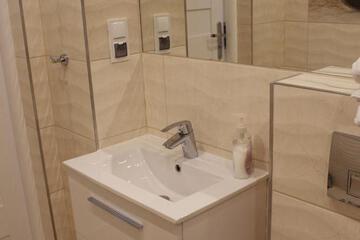 Photo 37