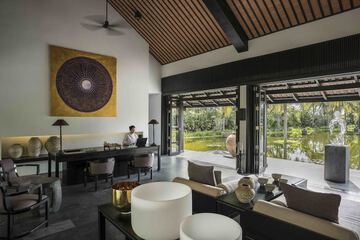 Spa reception