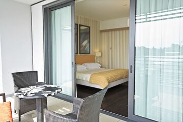 Room amenity