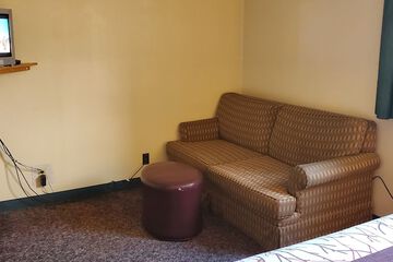 Room 19 of 36