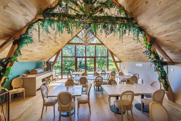 Breakfast area
