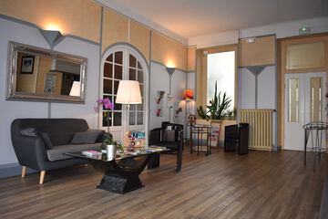 Lobby sitting area