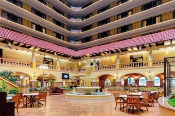 Hotel Interior 7 of 32