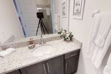 Bathroom sink
