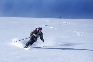 Snow and ski sports