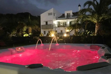 pool