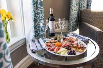 Room service - dining