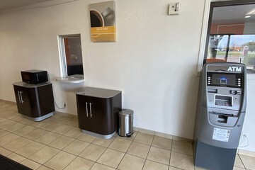ATM/banking on site