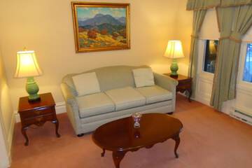 Room 18 of 39