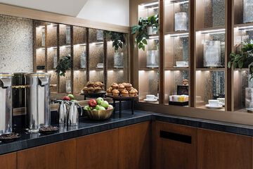 Breakfast/Coffee Service 44 of 66
