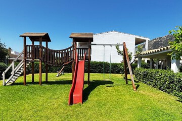 Children's play area - outdoor