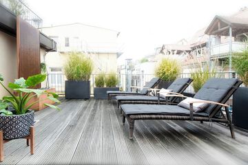 Sundeck