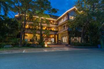 Front of property - evening/night