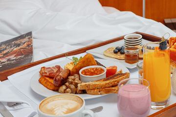 Breakfast meal