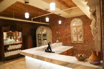 Spa reception