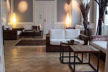 Spa reception