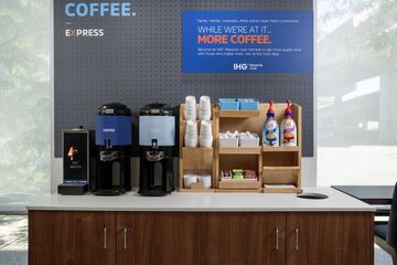 Breakfast/Coffee Service 39 of 43