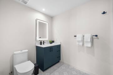 Bathroom sink
