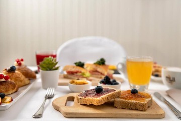 Breakfast meal