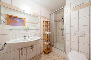 Photo 71