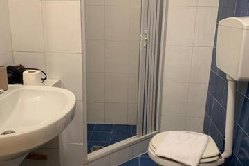 Photo 47