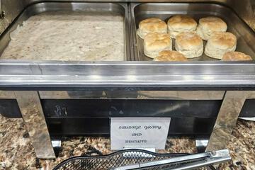 Breakfast area