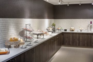 Breakfast/Coffee Service 32 of 37