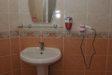 Bathroom sink