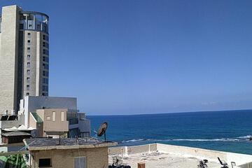 Photo 33