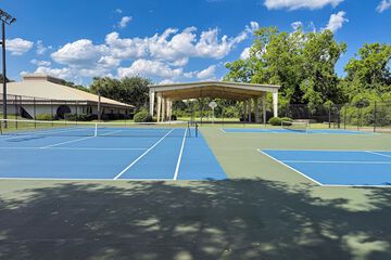 Tennis court