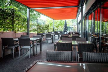 Sundeck