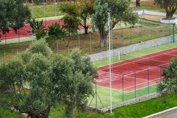 Tennis court