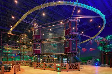 Ropes course (team building)