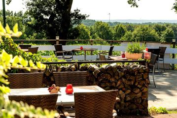 Sundeck