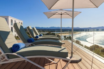 Sundeck
