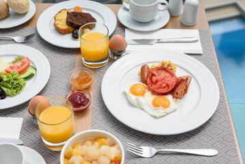 Breakfast buffet