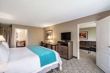Room 31 of 64
