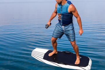 Surfing/boogie boarding