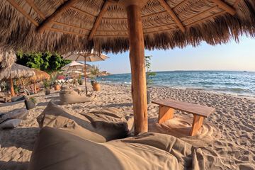 Beach bar