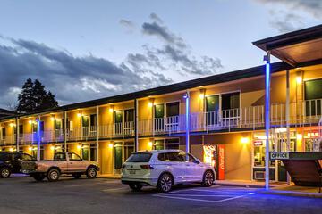 Hotel Interior 8 of 28