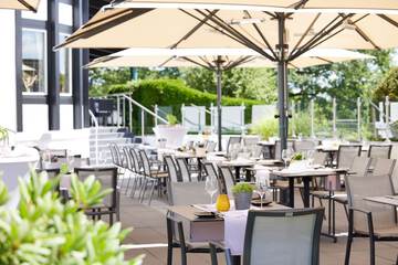 Sundeck
