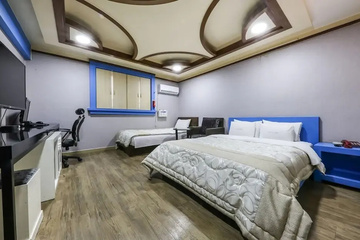 guest_rooms