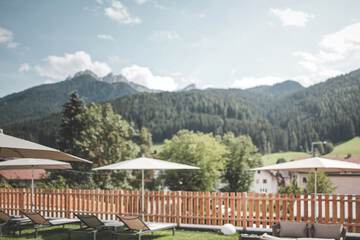 Sundeck