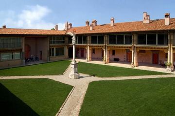 Courtyard