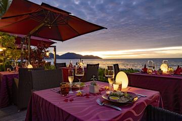 Couples dining