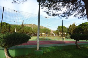 Tennis court
