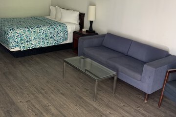 Room 11 of 71